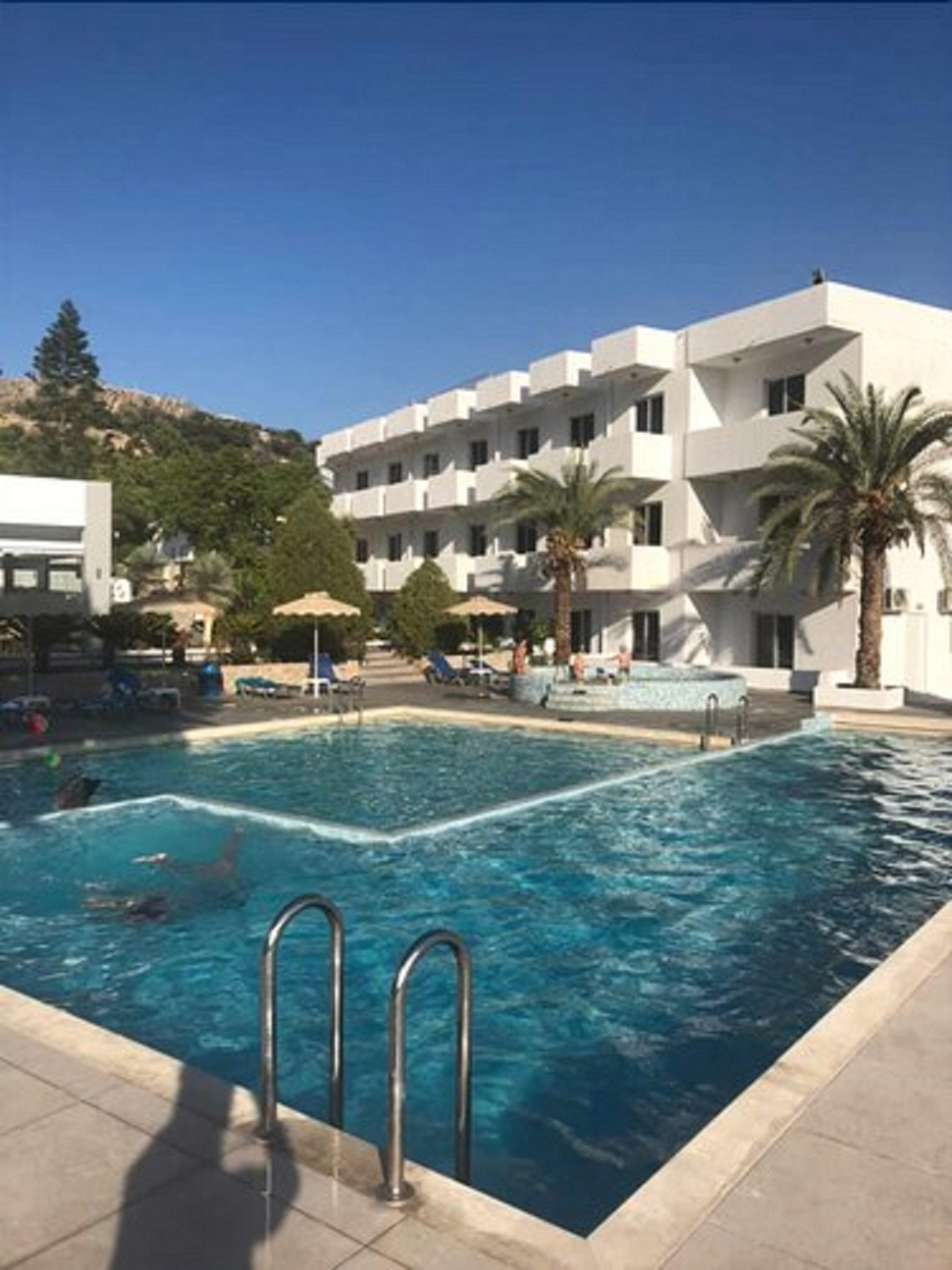 Thalia Hotel Pefki Exteriör bild